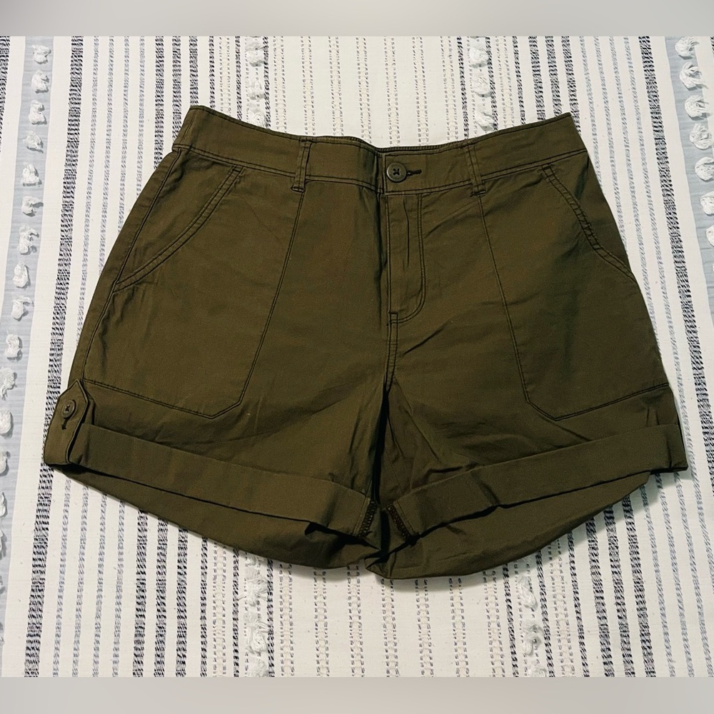 Ladies shorts